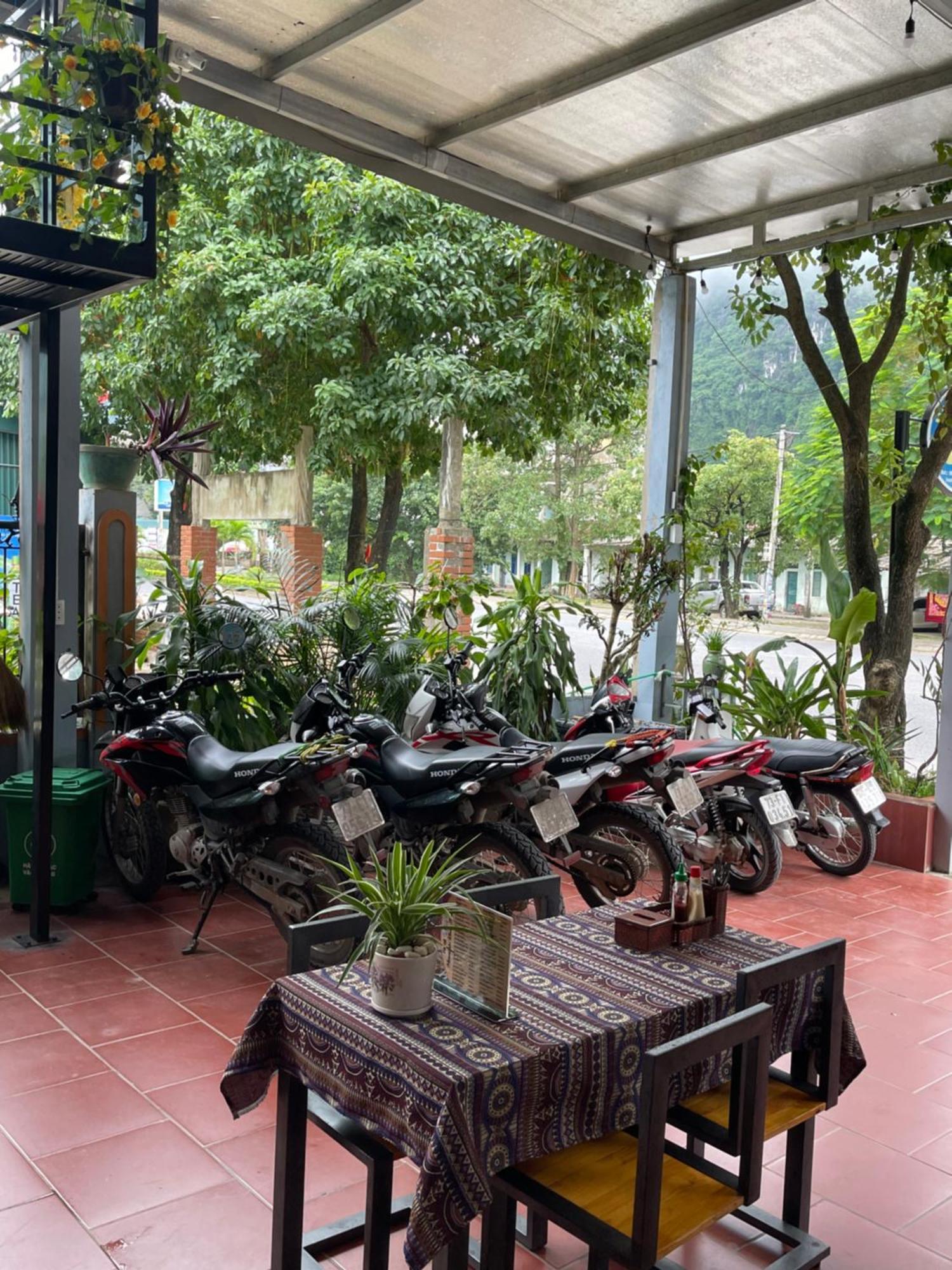 Mountain View House Leilighet Phong Nha Eksteriør bilde